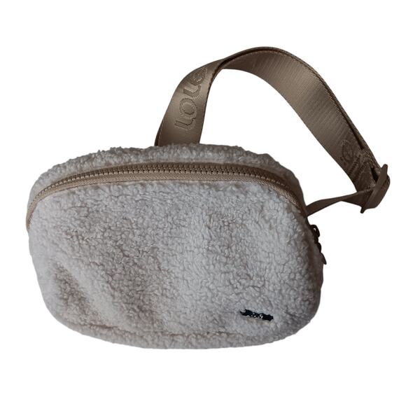 Lole Fleece Belt Bag Beige Unisex One Size Adjustable Belt Inside Mesh Pockets - Picture 1 of 7